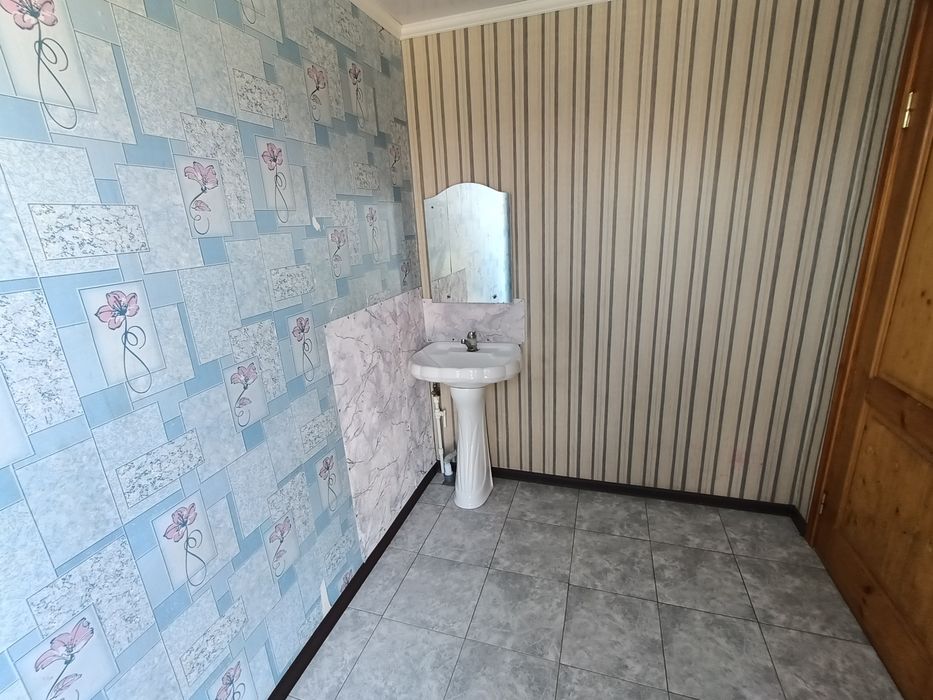 1 бөлмелі үй жалға беріледі