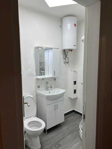 Дава се под наем Едностаен апартамент в Пловдив, Христо Смирненски - 15 кв.м за 229.5 € - Снимка #3