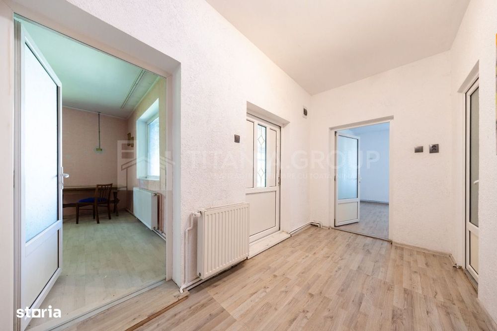 Casă cu teren 2.200 mp și deschidere la DN13 | Zonă mixtă | Brașov, St