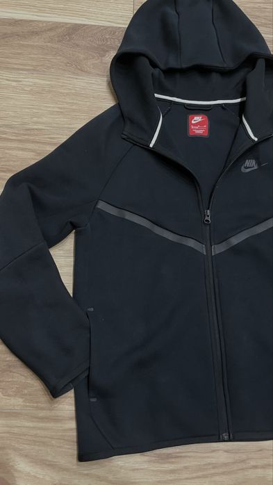 Nike tech fleece