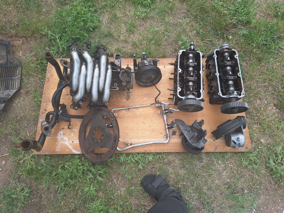 Запчасти  ауди 100 с 4