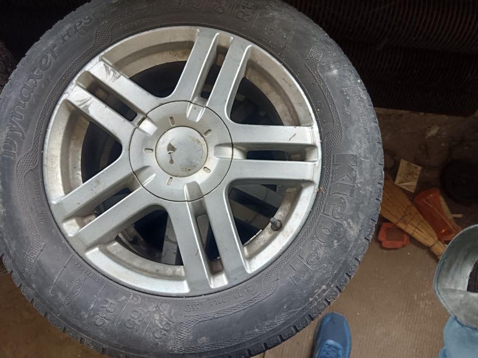 всезезонни гуми 195/65/15