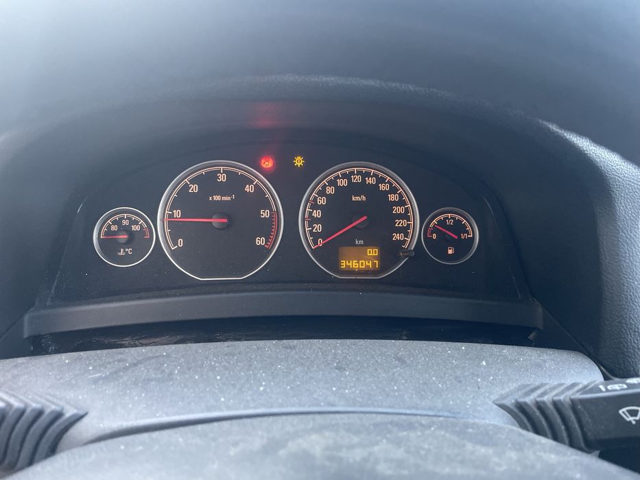 Opel vectra c 1.9 cdti 150 cp