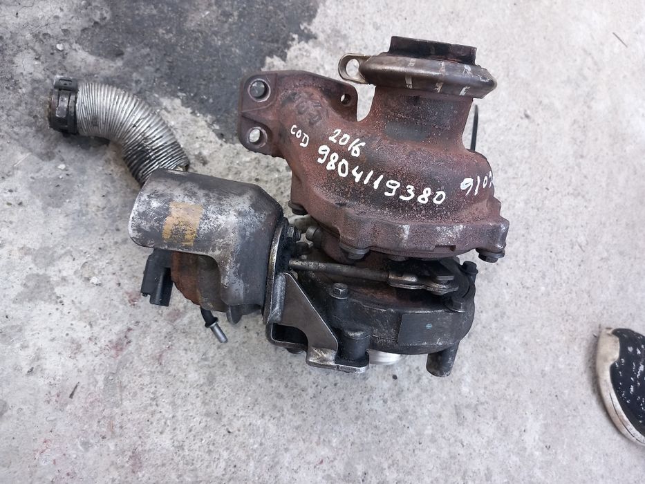 Turbina Peugeot 3008 1.6 Hdi 115 Cai 2013 - 2016 Cod : 9804119380