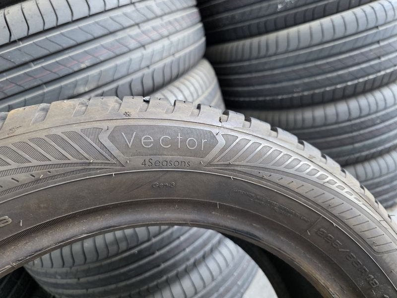 225/55/18 GOODYEAR 4бр