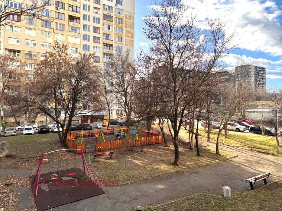 Дава се под наем Двустаен апартамент в София, Банишора - 52 кв.м за 561 € - Снимка #6