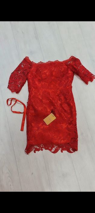 Продам платье новое