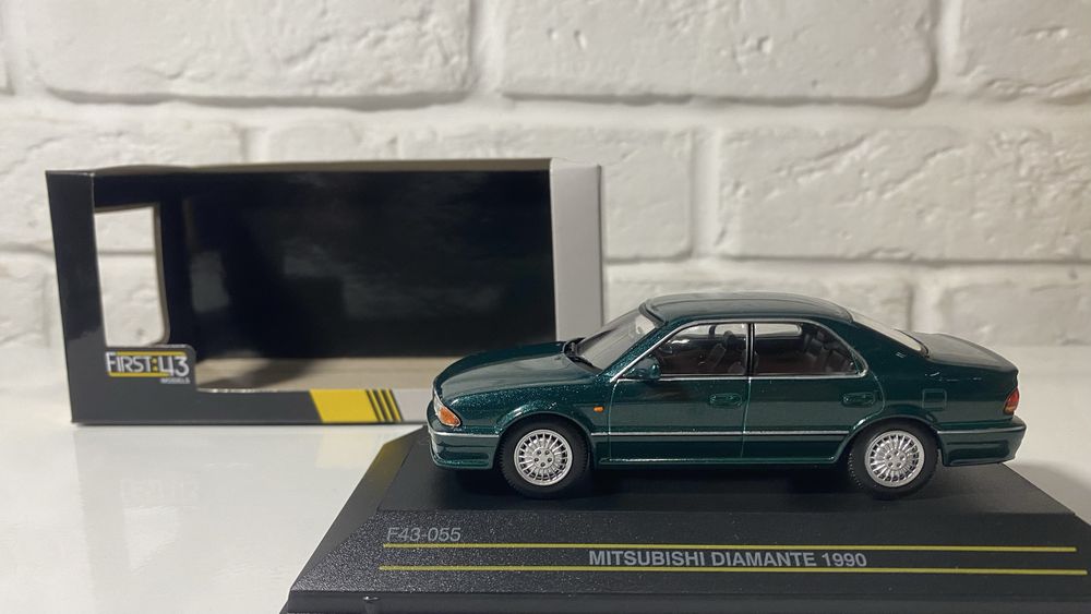 Масштабная модель mitsubishi 1/43