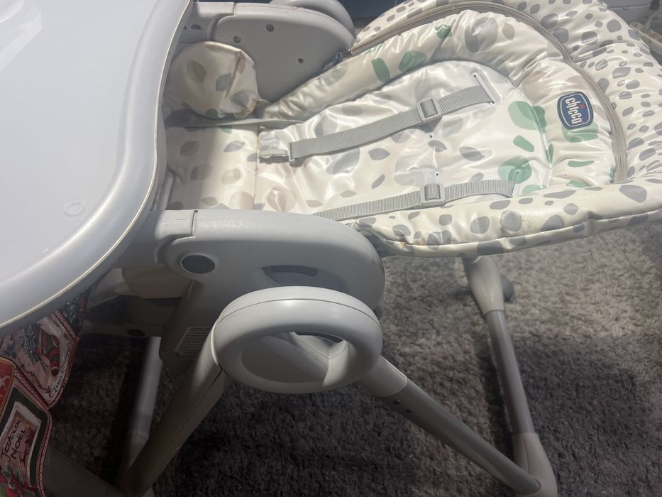 Scaun de masa 5 in 1 chicco polly progres 5