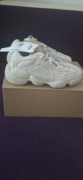 Adidasi yeezy 500,originali,mar 36,noi cu eticheta