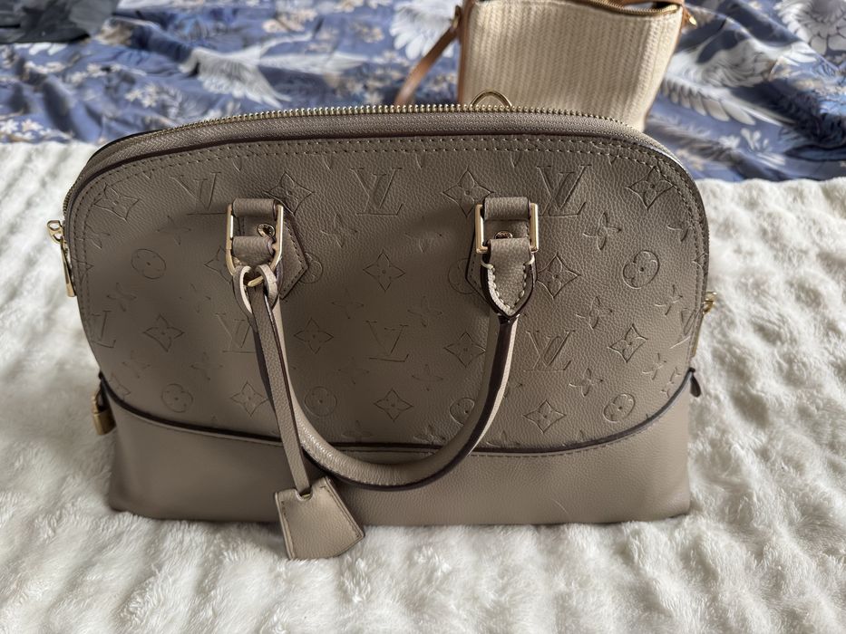 LOUIS VUITTON Empreinte Neo Alma PM Tourterelle