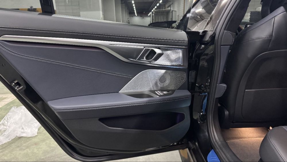 Bmw M850i Full option