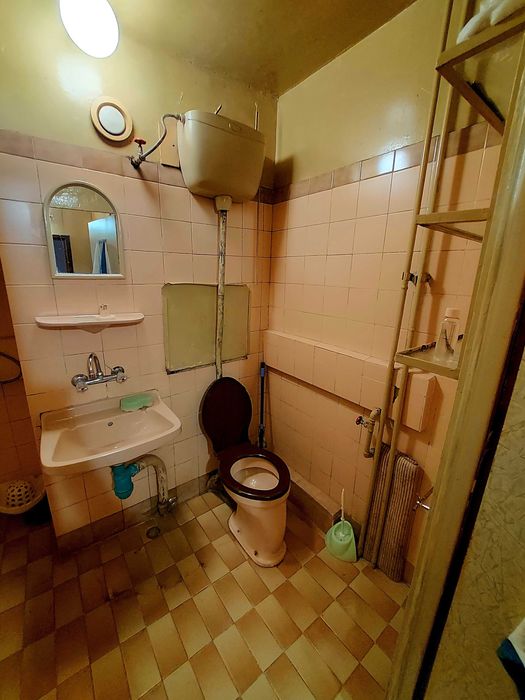 Дава се под наем Двустаен апартамент в Бургас, Меден рудник - зона А - 48 кв.м за 127.5 € - Снимка #5