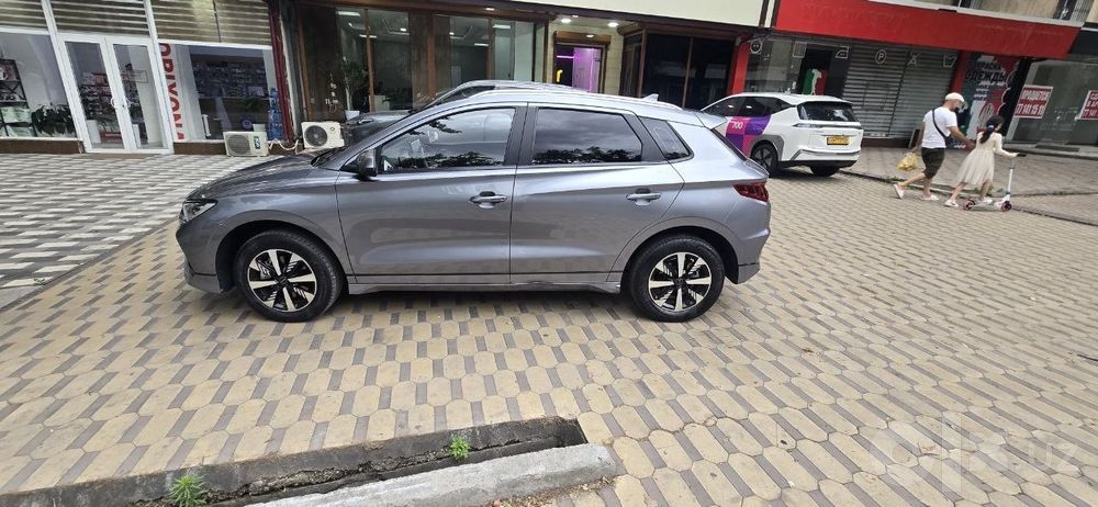 Срочно продаётся BYD  E2.
