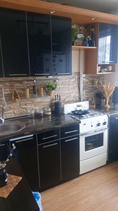 Продам 1 комнатную квартиру !