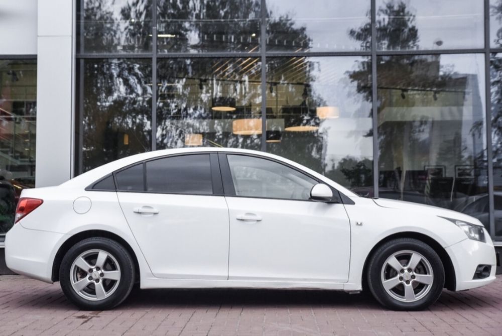 Седан комфорт класса Шевроле Круз Ташкент Самарканд Ташкент от 600,000