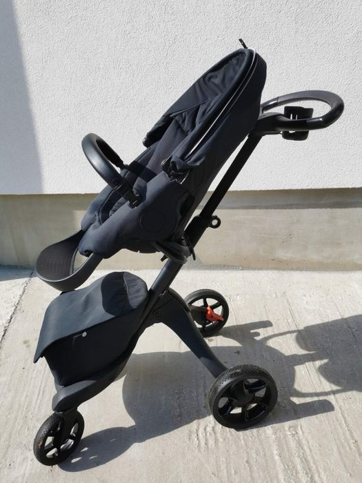 Stokke® Xplory® X + бебешки кош ,  Rich Black с гаранция до 03.2027 година