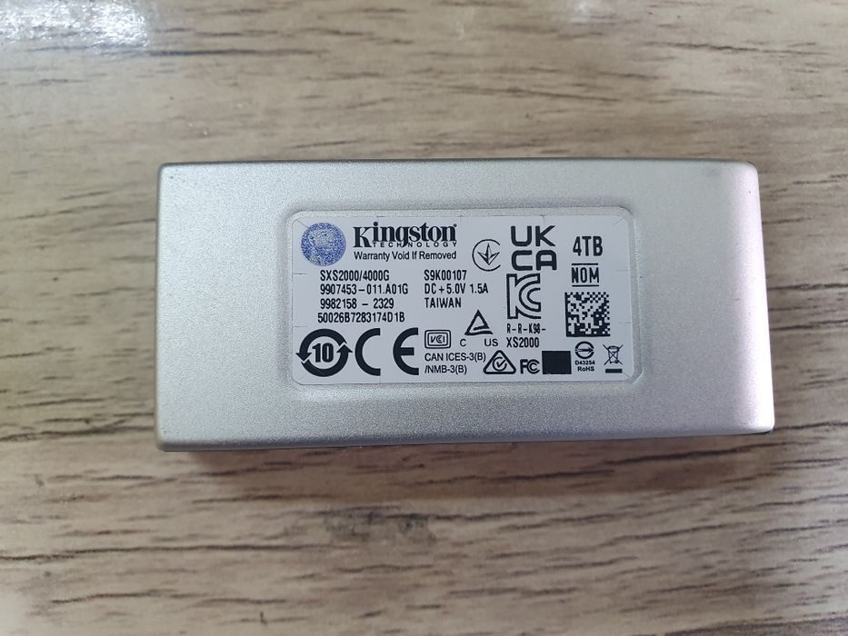 4TB KINGSTON type-C внешний память