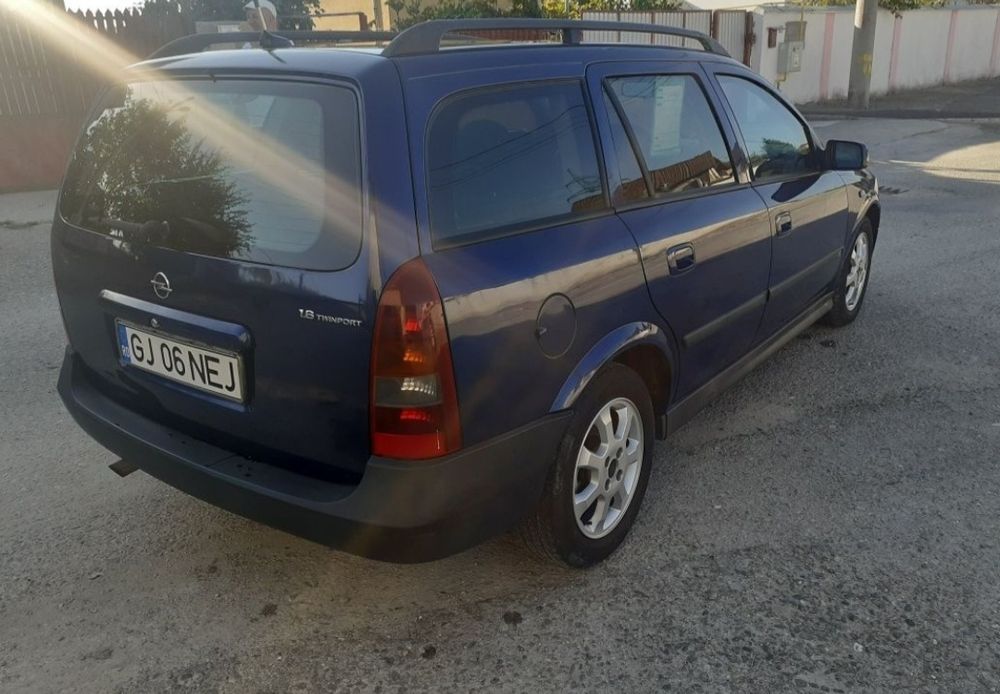 Opel astra break  2004 1.6 benzina
