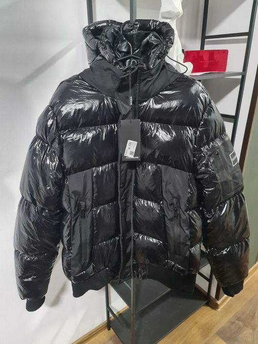 Geaca Hugo Boss marimea L