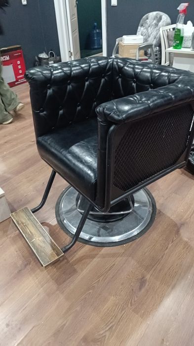 Барбер кресло с подъемником