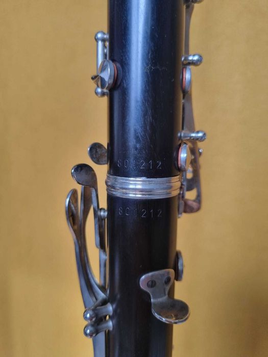 Vând clarinet Amati Luxus