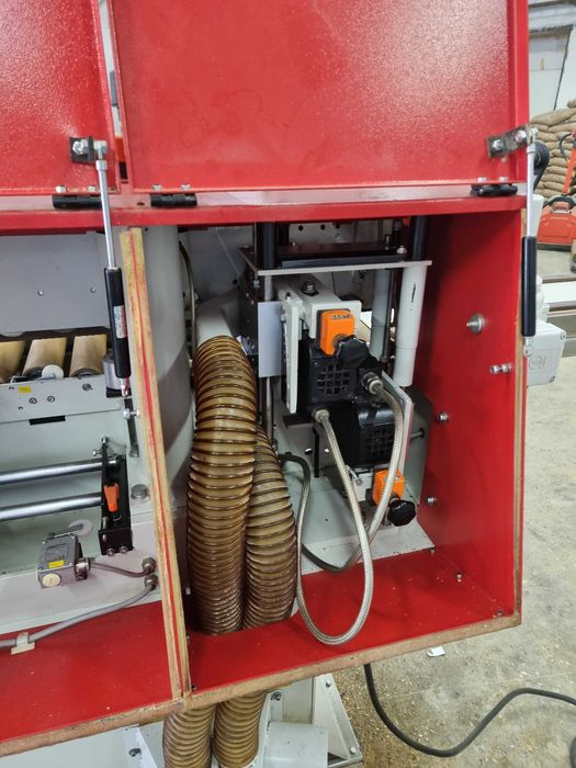 Кантираща машина Hebrock EBM