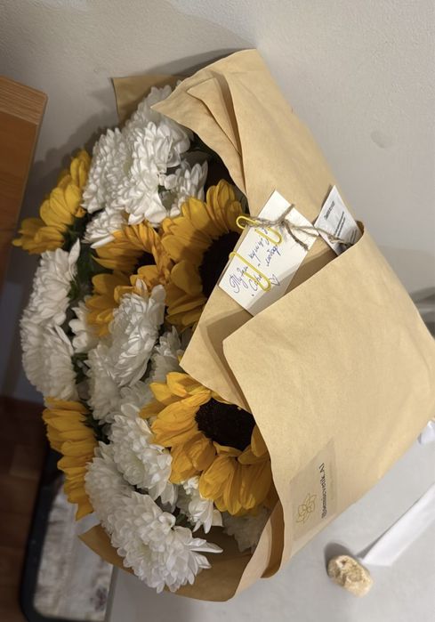 Продам букет красивых цветов