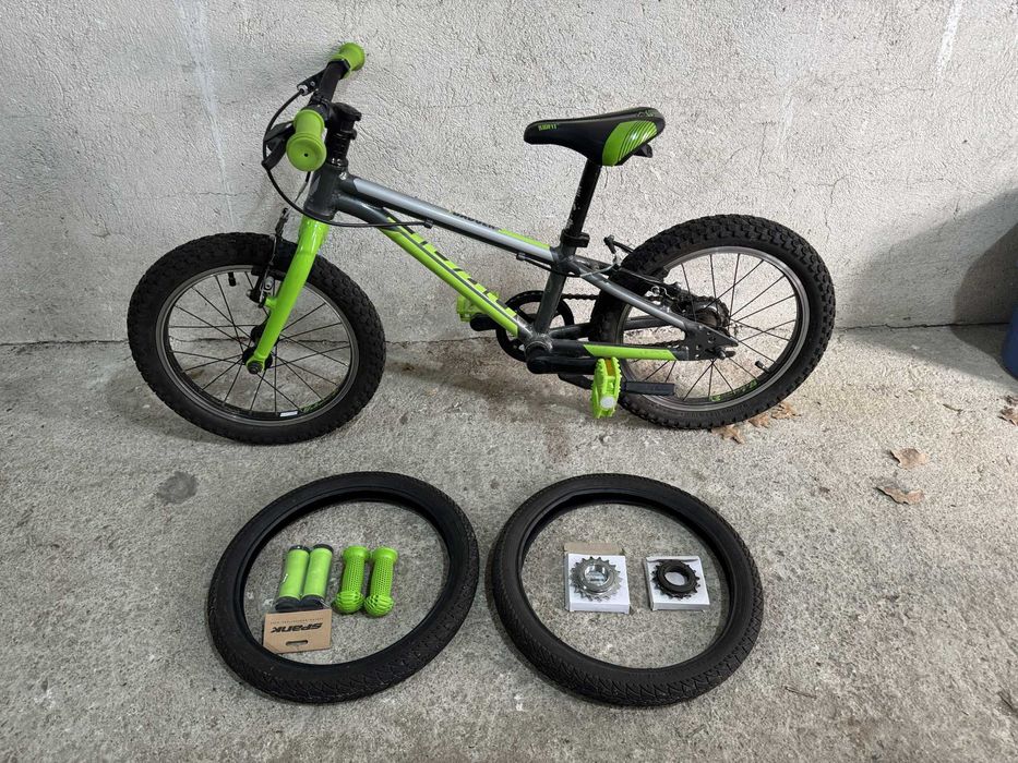 Детско колело Drag Badger 16 с допълнителни неща