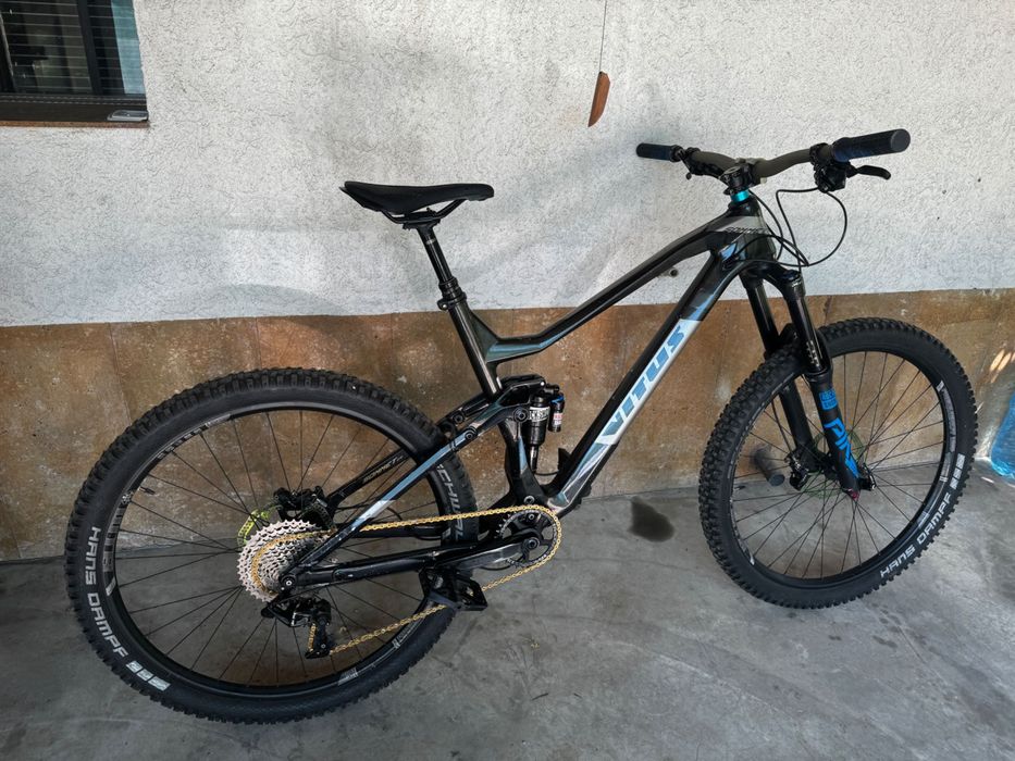 Vitus sommet carbon 27,5