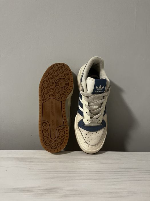 Обувки ADIDAS forum low