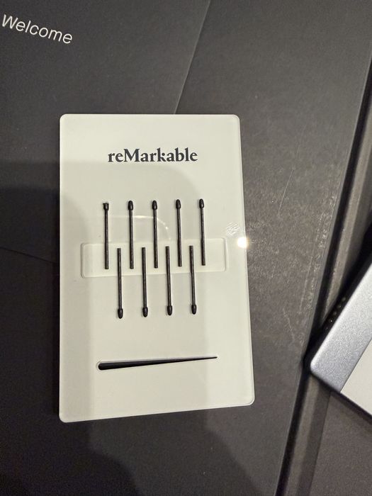 Таблет reMarkable 2 + Marker Plus (Pro писалка) - Като нов!