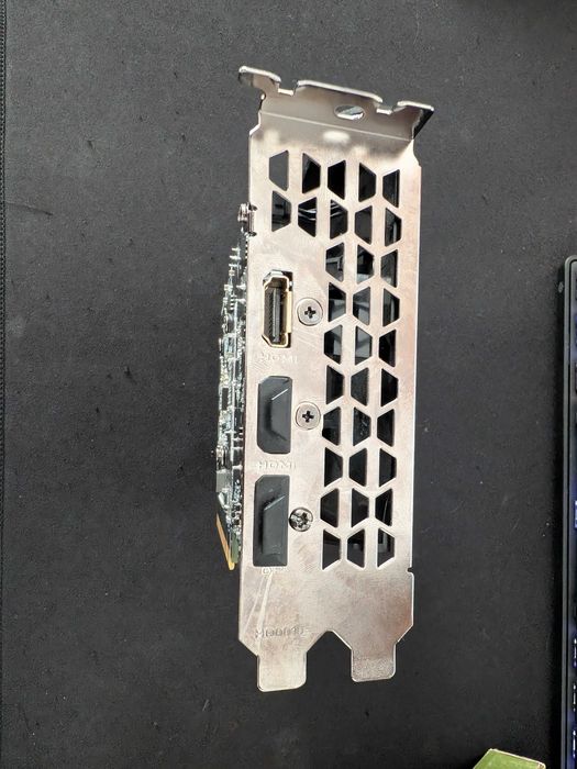 Gigabyte - RTX 1650 OC