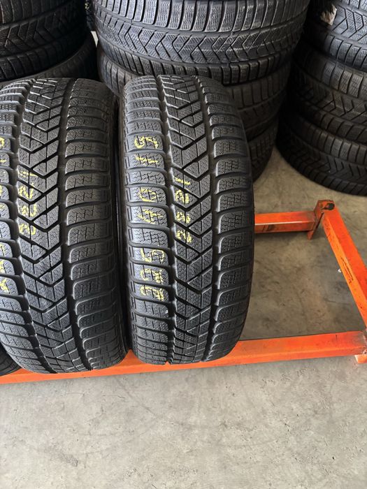Anvelope Iarna 225/40/19 Pirelli SottoZero 3 225 40 19 R19