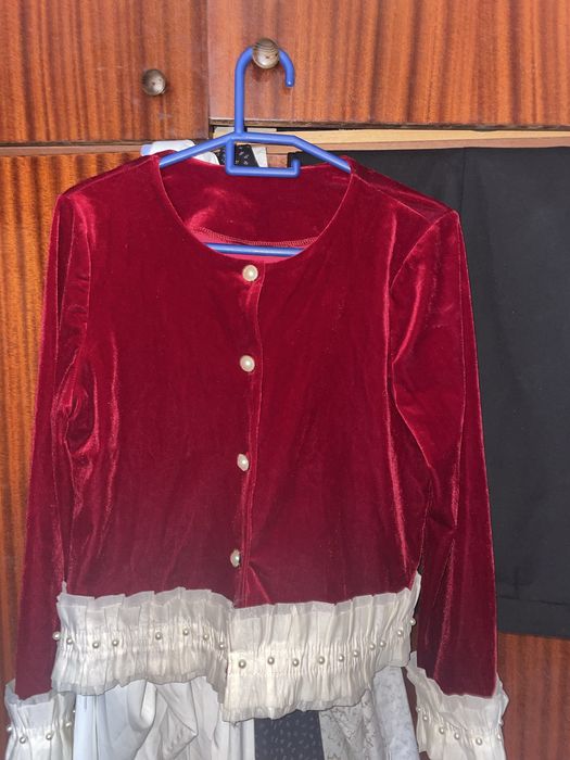 Кофта 2000 тысяч тенге