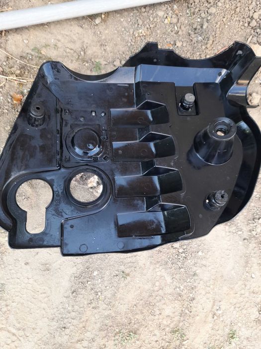 Capac motor Passat B5.5