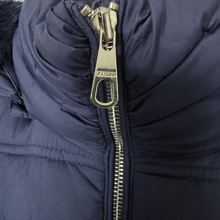 Дамско зимно яке Guess