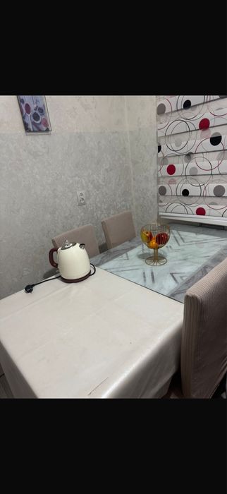 Продается кухонный  стол
