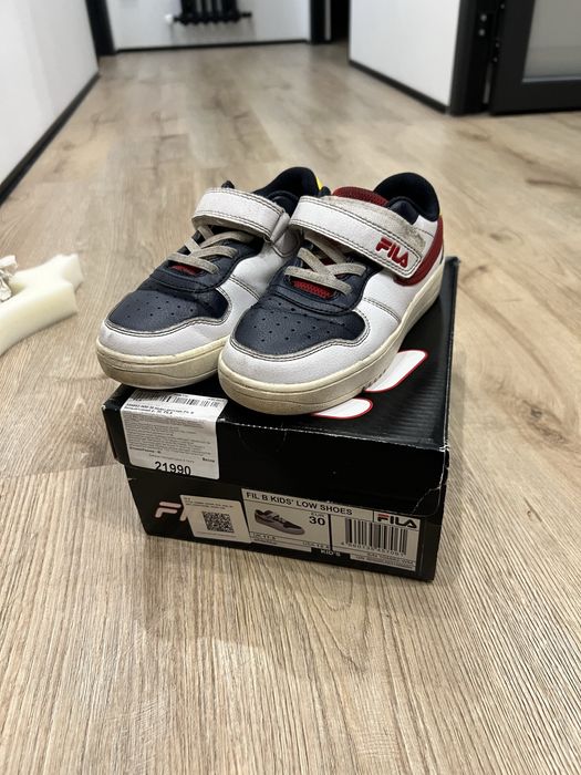 Кроссовки FILA 30 размер