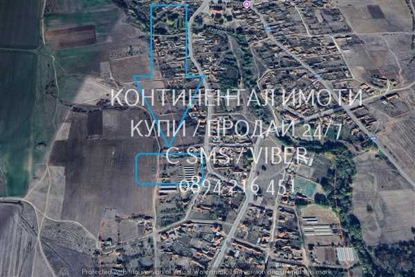 код 63059. Дворно място 1600м2, с партиди за ток и вода, до ФЕЦове,