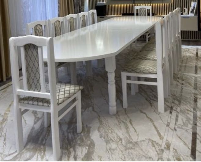 Продам стол почти новый!