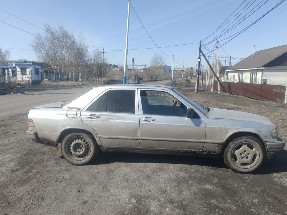 Продам мерседес 190