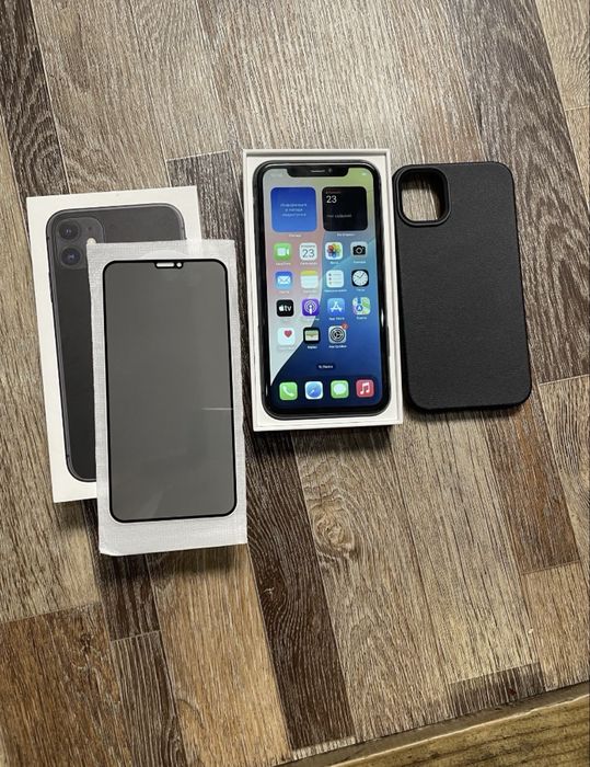 Продам айфон 11 128 гб