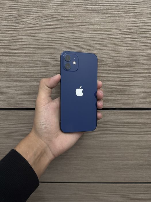 Айфон 12 с коробкой