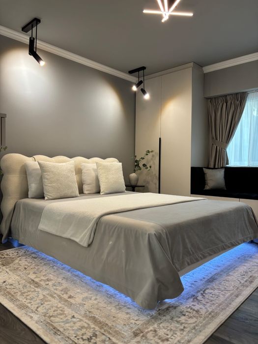 TOP Apartament 3 camere- predat la cheie , Centru
