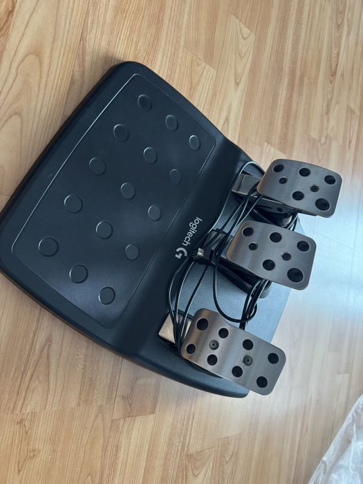 Volan Logitech G29 PS3/4-PC + Shifter