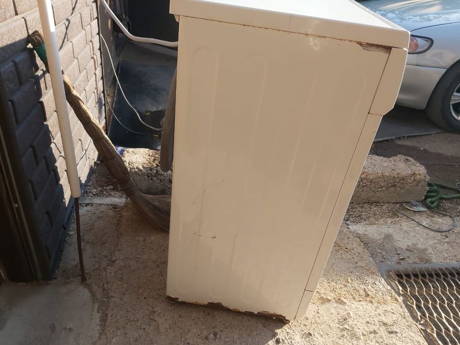 Продам тиральную машину LG