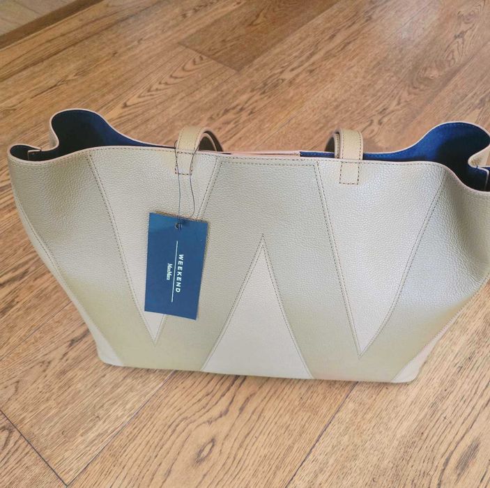 НОВА! Луксозна бежова чанта Weekend Max Mara модел "Legge"