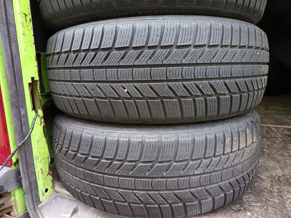 Anvelope MS iarna 215 55 18 continental 2022 6.3-6.7mm