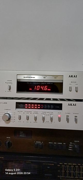 Akai amplificator AM-U22 si tuner AT-K22
